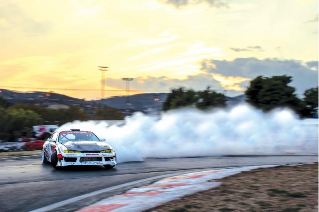 Nissan Silvia S14A VR38DETT 903wHp